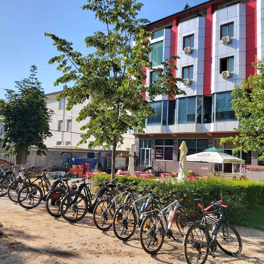 Hotel Piazza Peshkopi Εξωτερικό φωτογραφία