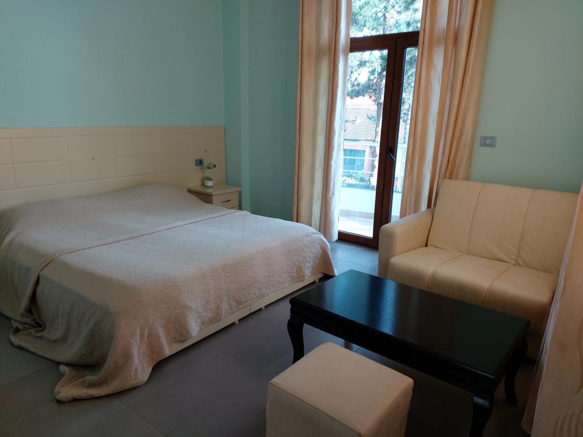 Hotel Piazza Peshkopi Εξωτερικό φωτογραφία