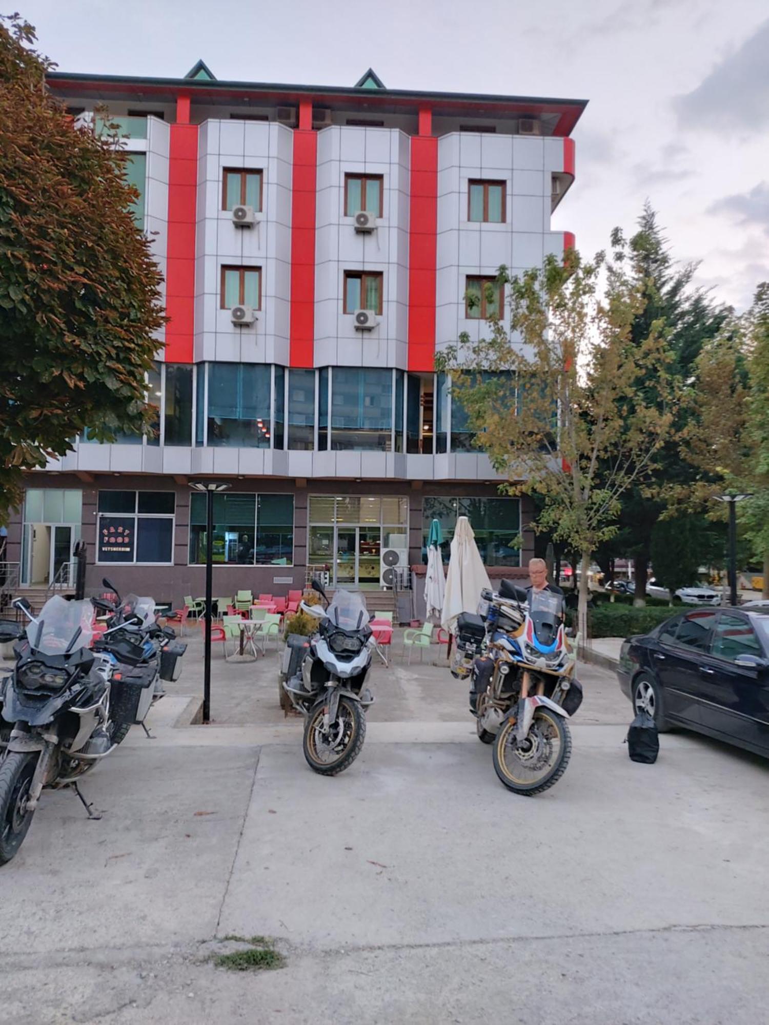 Hotel Piazza Peshkopi Εξωτερικό φωτογραφία