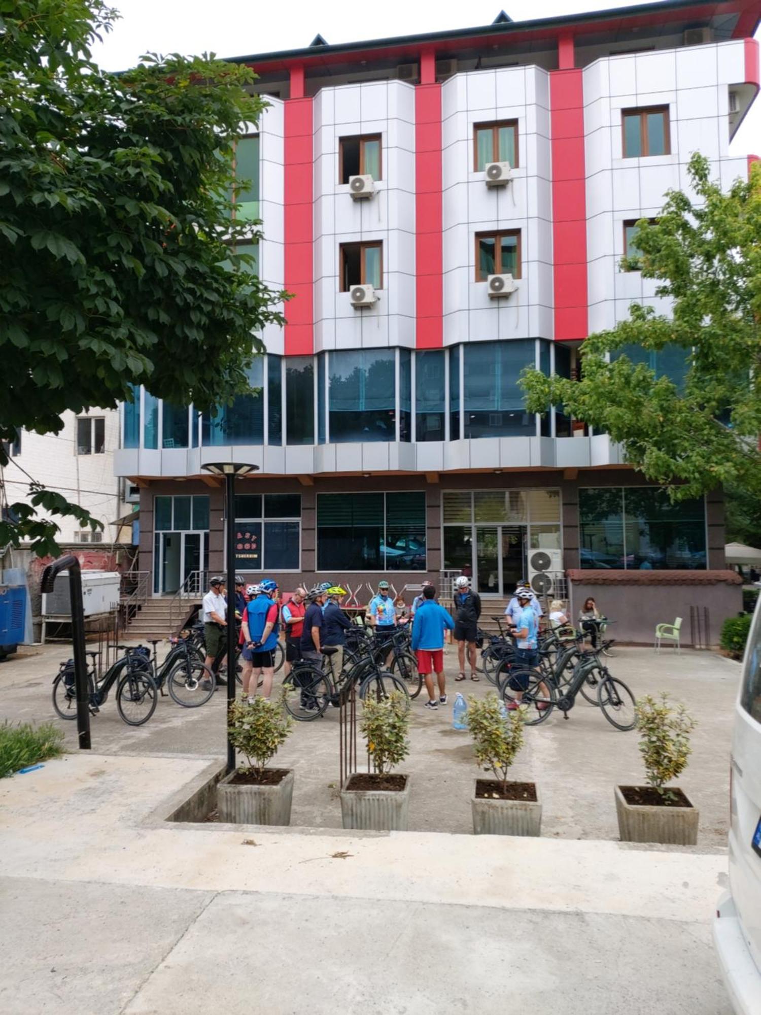Hotel Piazza Peshkopi Εξωτερικό φωτογραφία