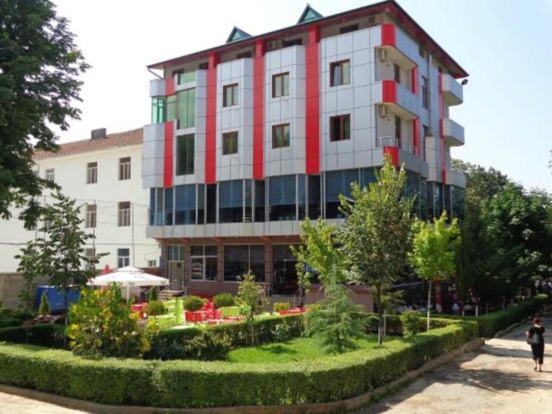 Hotel Piazza Peshkopi Εξωτερικό φωτογραφία
