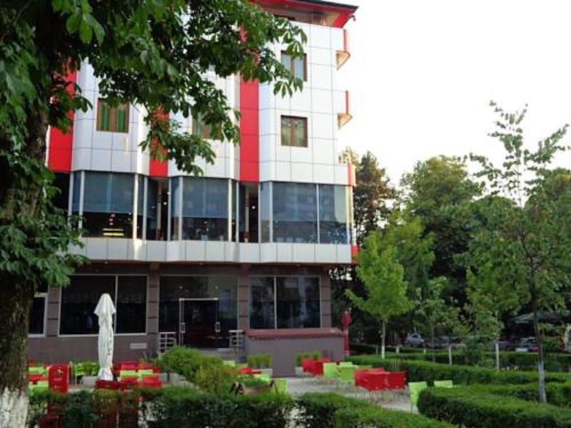 Hotel Piazza Peshkopi Εξωτερικό φωτογραφία