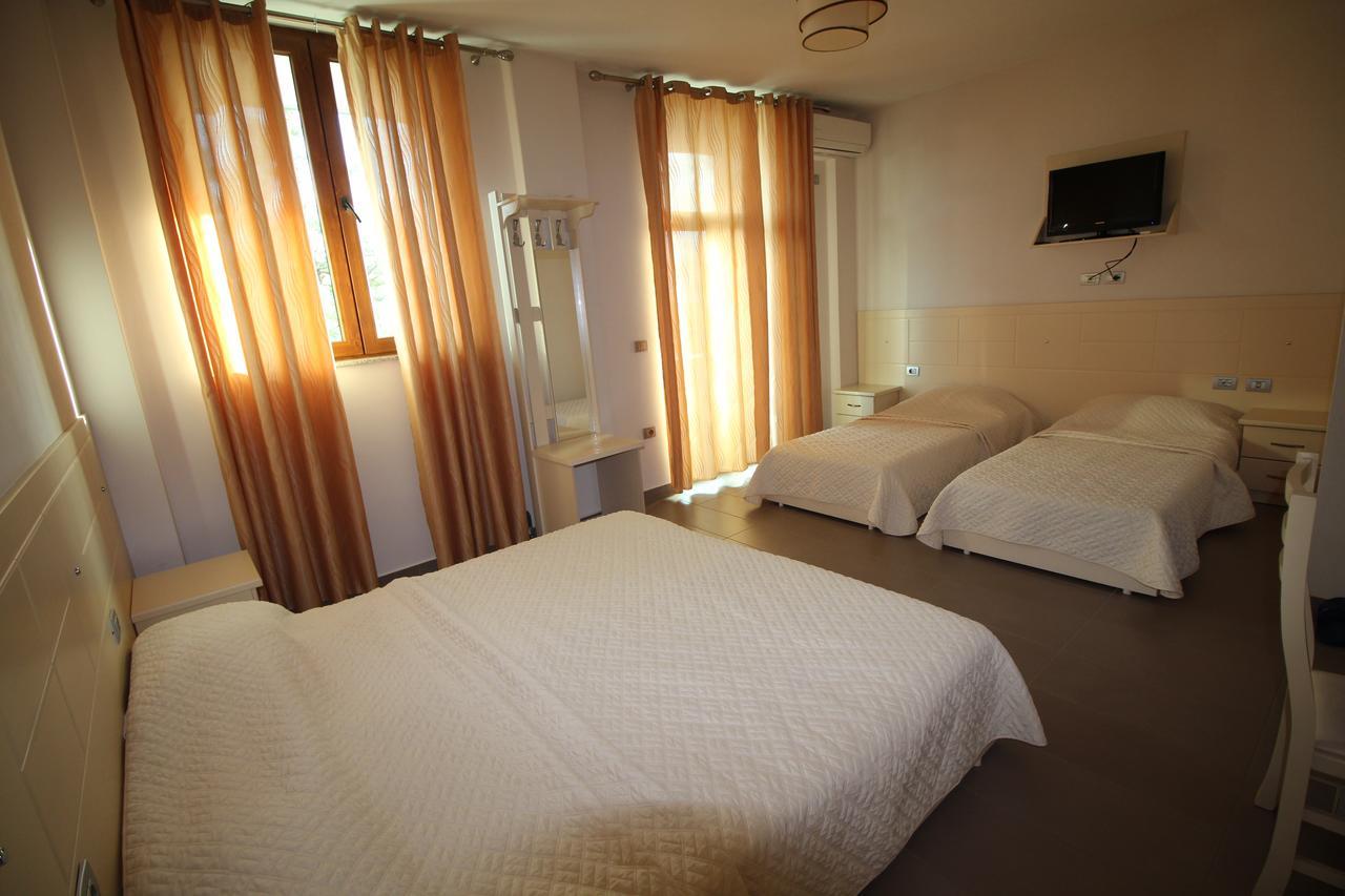 Hotel Piazza Peshkopi Εξωτερικό φωτογραφία