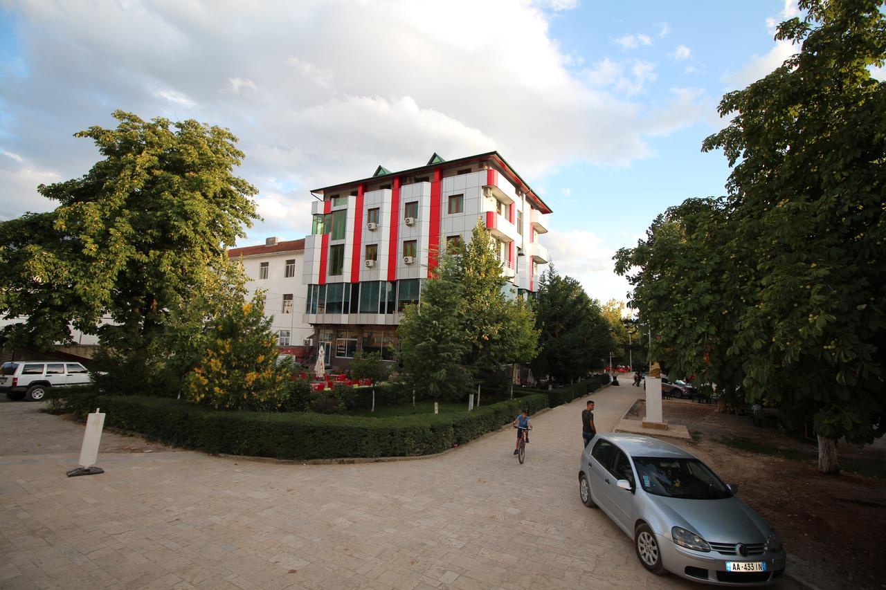 Hotel Piazza Peshkopi Εξωτερικό φωτογραφία