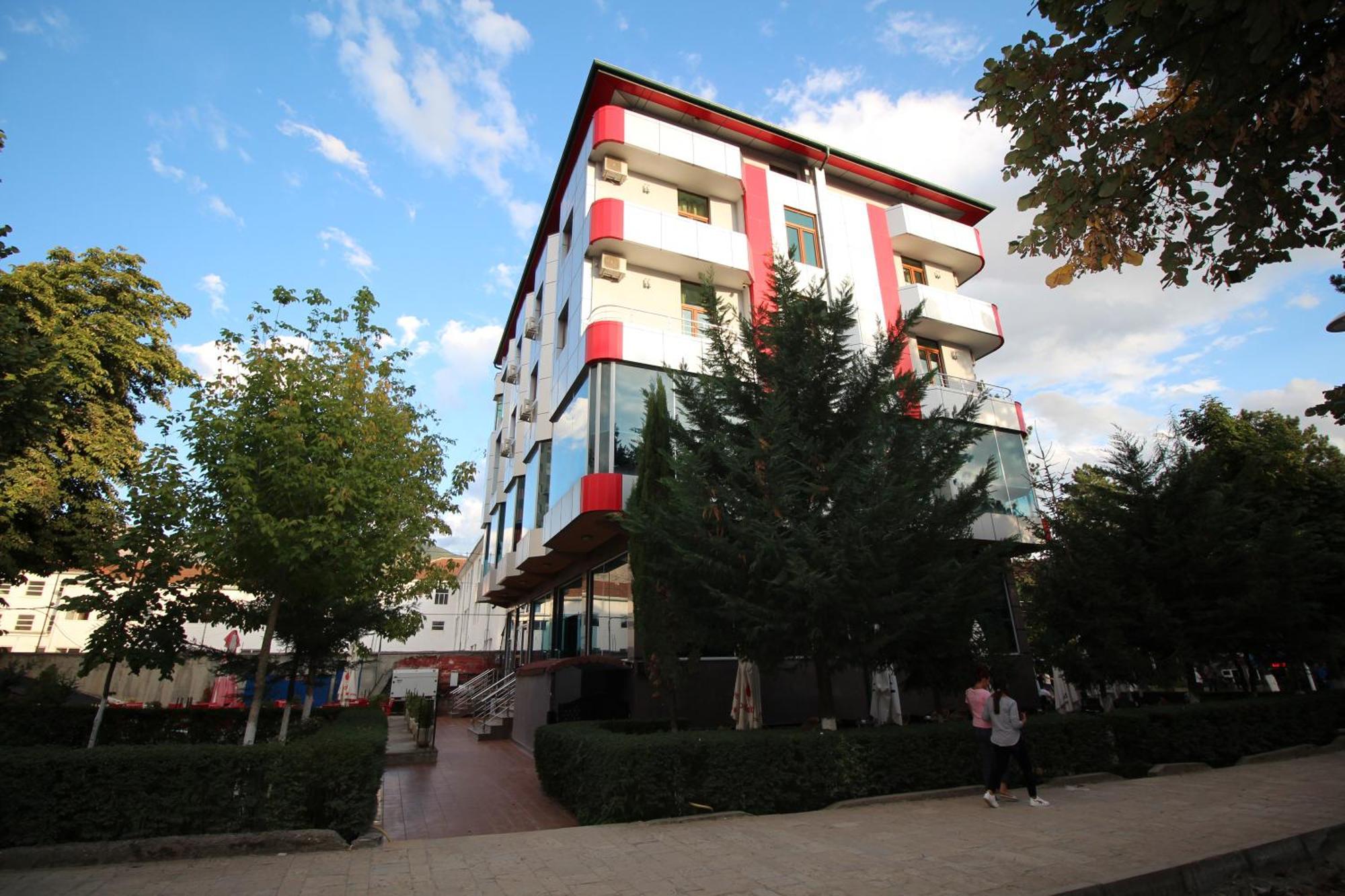 Hotel Piazza Peshkopi Εξωτερικό φωτογραφία