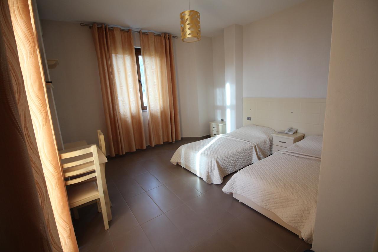 Hotel Piazza Peshkopi Εξωτερικό φωτογραφία