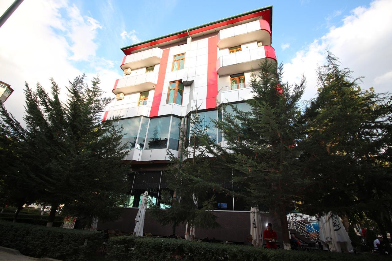 Hotel Piazza Peshkopi Εξωτερικό φωτογραφία