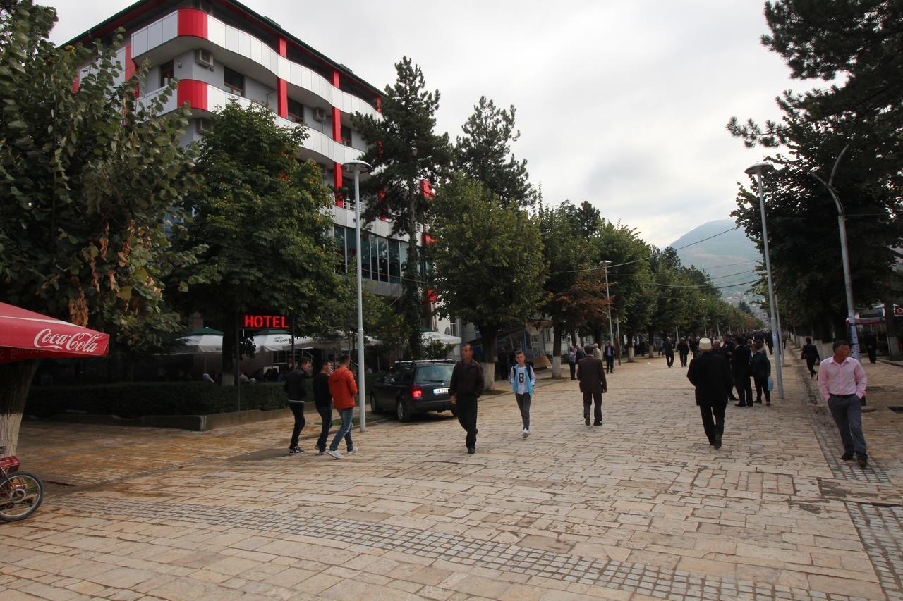 Hotel Piazza Peshkopi Εξωτερικό φωτογραφία