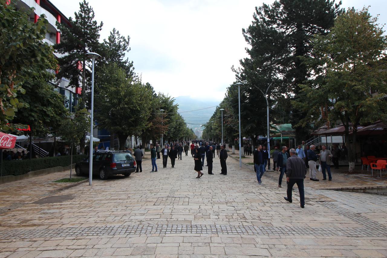 Hotel Piazza Peshkopi Εξωτερικό φωτογραφία